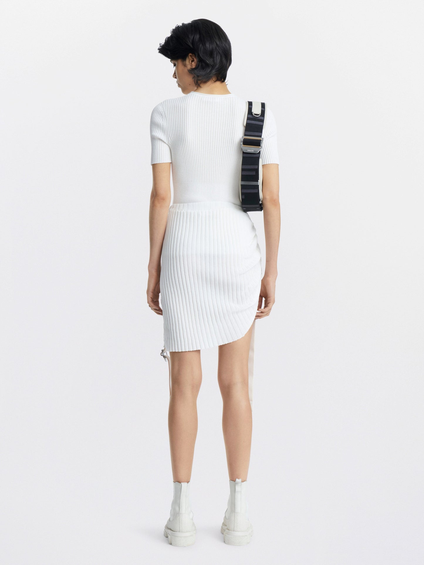 GRADIENT RIB T-SHIRT