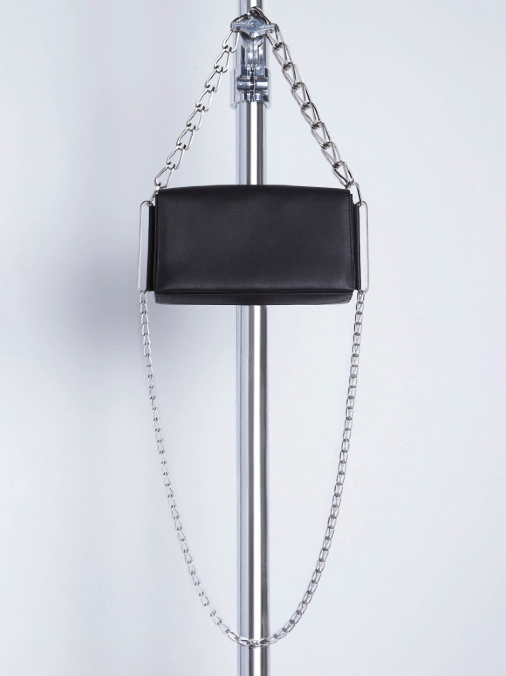 CHAIN LOOP BAG